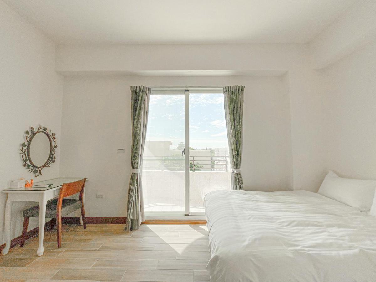 Sevilla Hostel T'ai-tung エクステリア 写真